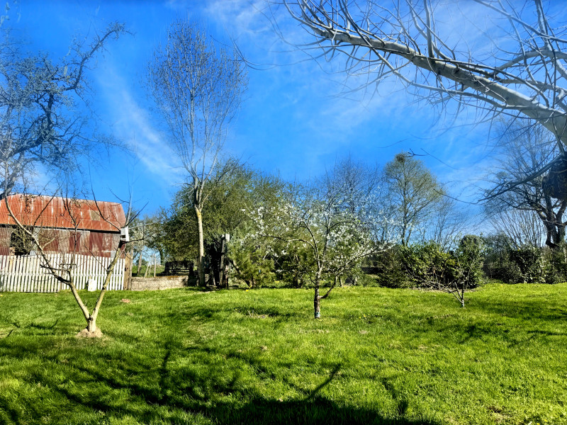 French property for sale in Lignières-Orgères, Mayenne - €131,200 - photo 1