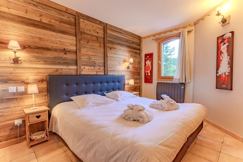 French property for sale in Courchevel, Savoie - €3,325,000 - photo 4