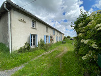 Maison à vendre à Léoville, Charente-Maritime - 145 000 € - photo 2