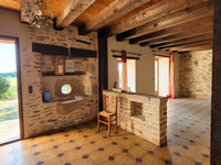 Propriété à vendre à Saint-Saud-Lacoussière, Dordogne - 85 000 € - photo n°6