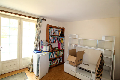 French property for sale in Nalliers, Vienne - €130,000 - photo 12
