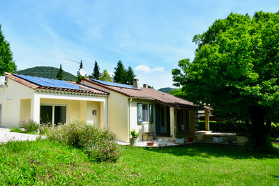 Maison à vendre à Mialet, Gard, Languedoc-Roussillon, avec Leggett Immobilier