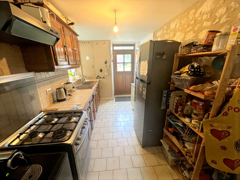 French property for sale in Huismes, Indre-et-Loire - €239,500 - photo 3