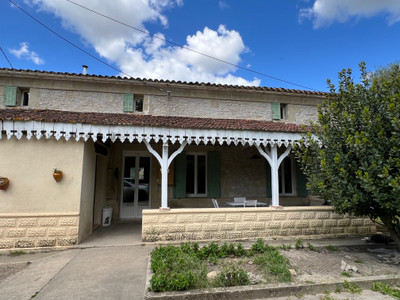 Maison à vendre à Montignac-de-Lauzun, Lot-et-Garonne, Aquitaine, avec Leggett Immobilier
