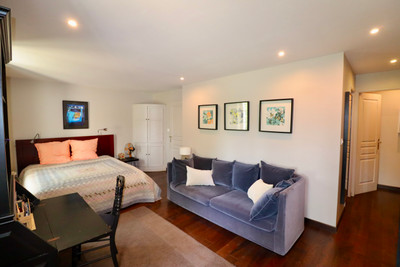 French property for sale in Bellevigne, Charente - €550,000 - photo 3