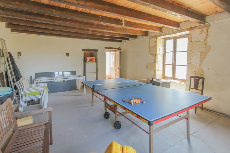 French property for sale in Chalandray, Vienne - €129,000 - photo 4