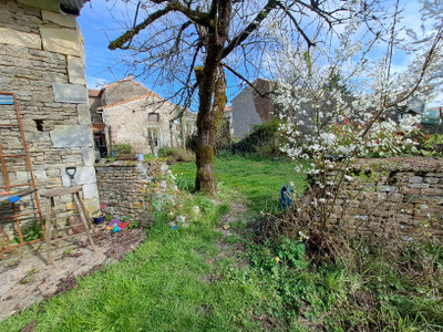 French property for sale in Paizay-Naudouin-Embourie, Charente - €214,000 - photo 13