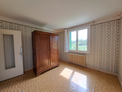 French property for sale in Saint-Léger-sur-Vouzance, Allier - €199,500 - photo 8