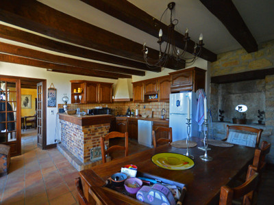French property for sale in La Chapelle-Saint-Jean, Dordogne - €150,000 - photo 4