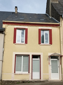 Maison à vendre à Bénévent-l'Abbaye, Creuse, Limousin, avec Leggett Immobilier