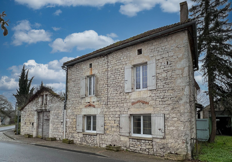 Maison à vendre à Porte-du-Quercy, Lot - 162 000 € - photo 1