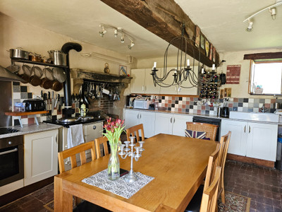 French property for sale in Tronget, Allier - €249,995 - photo 1