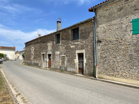 Maison à vendre à Paizay-Naudouin-Embourie, Charente - 73.000 € - photo 8