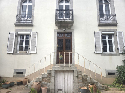 French property for sale in Argentré-du-Plessis, Ille-et-Vilaine - €152,600 - photo 1