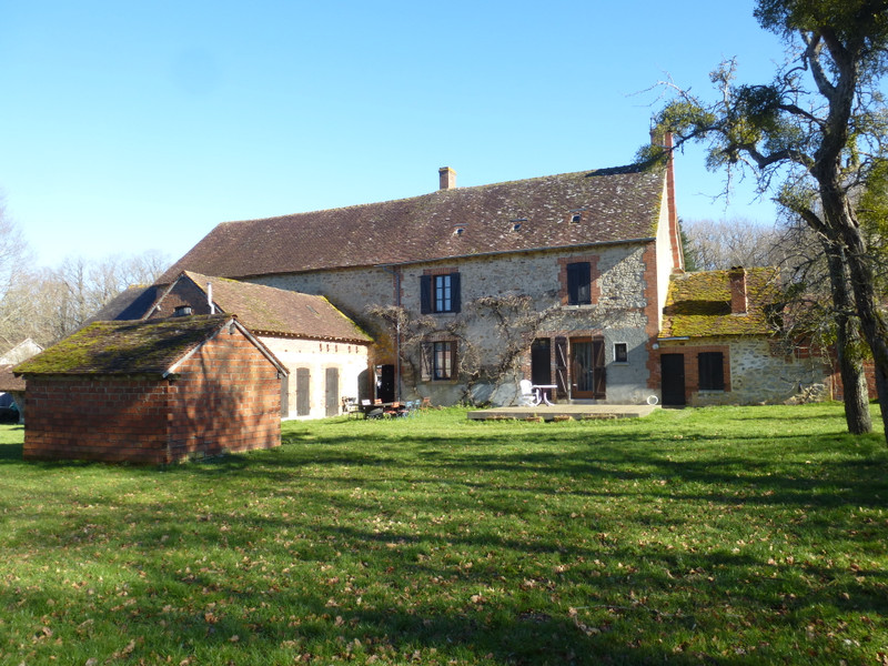 French property for sale in Chéniers, Creuse - €194,400 - photo 1
