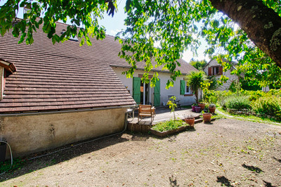 French property for sale in Cour-Cheverny, Loir-et-Cher - €349,800 - photo 9