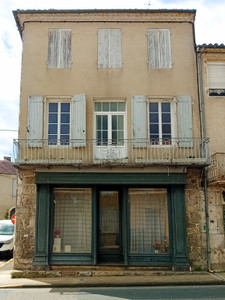 Maison à vendre à Barbaste, Lot-et-Garonne, Aquitaine, avec Leggett Immobilier