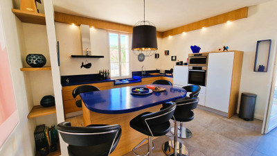 French property for sale in Saint-Magne-de-Castillon, Gironde - €1,490,000 - photo 4