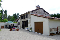 Maison à Exireuil, Deux-Sèvres - photo 1