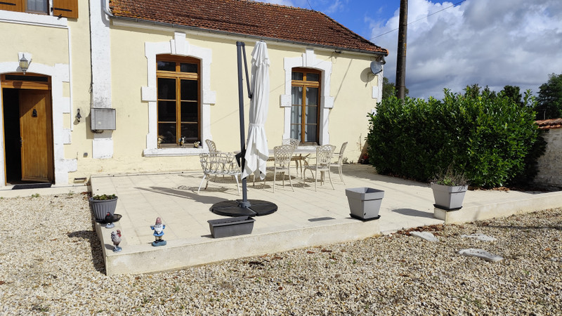 French property for sale in Poursac, Charente - €229,995 - photo 13