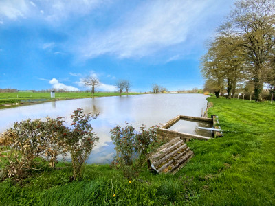 lakes for sale in Allier
