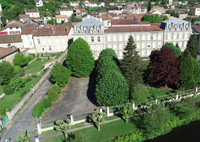 Appartement à vendre à Confolens, Charente - 136 500 € - photo 2