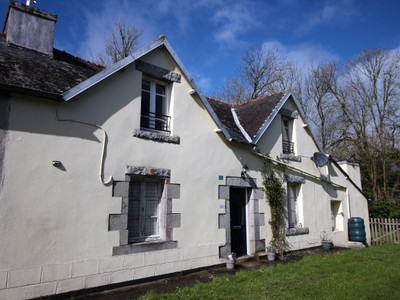 Maison à vendre à Collorec, Finistère, Bretagne, avec Leggett Immobilier