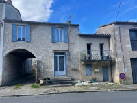 Open Fireplace for sale in Gensac Gironde Aquitaine