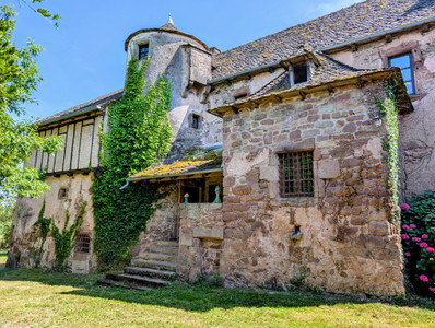 Maison à vendre à Saint-Christophe-Vallon, Aveyron, Midi-Pyrénées, avec Leggett Immobilier