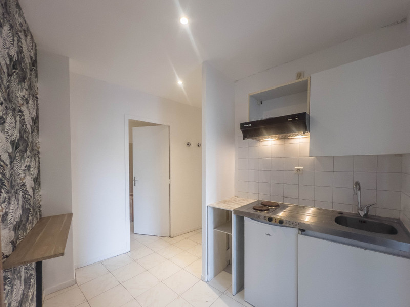 French property for sale in Angoulême, Charente - €89,925 - photo 4