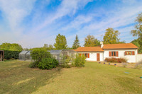 houses and homes for sale inOuzillyVienne Poitou_Charentes