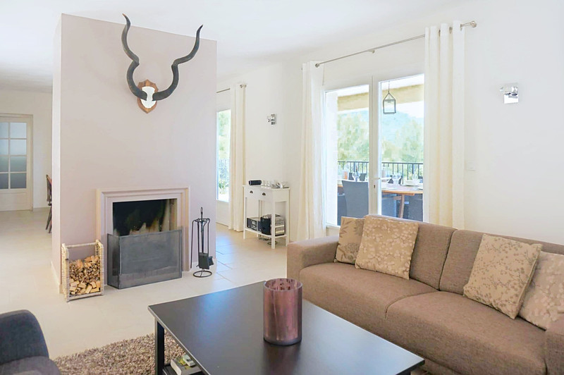 French property for sale in Ampus, Var - €695,000 - photo 6