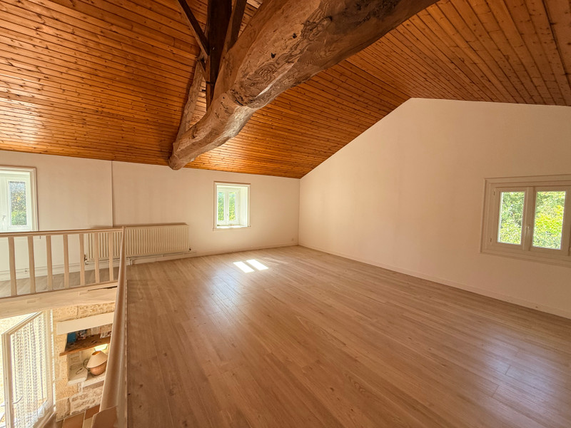 French property for sale in Les Églises-d'Argenteuil, Charente-Maritime - €329,000 - photo 2