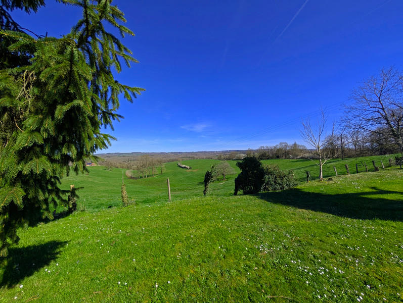 French property for sale in Boisseuilh, Dordogne - €358,000 - photo 1