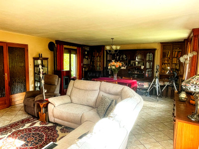 French property for sale in Gajoubert, Haute-Vienne - €119,900 - photo 2