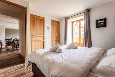 French property for sale in Saint-Martin-de-Belleville, Savoie - €1,155,000 - photo 9