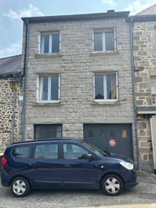 French property for sale in Jugon-les-Lacs - Commune nouvelle, Côtes-d'Armor - €299,600 - photo 1