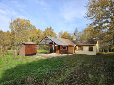 Maison à vendre à Couleuvre, Allier, Auvergne, avec Leggett Immobilier