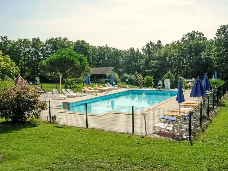 French property for sale in Cazals, Lot - €690,000 - photo 2