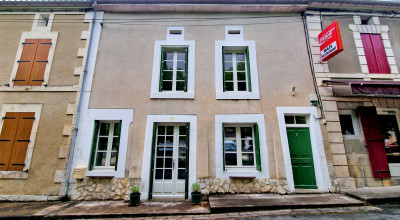 Maison à vendre à La Tour-Blanche-Cercles, Dordogne, Aquitaine, avec Leggett Immobilier