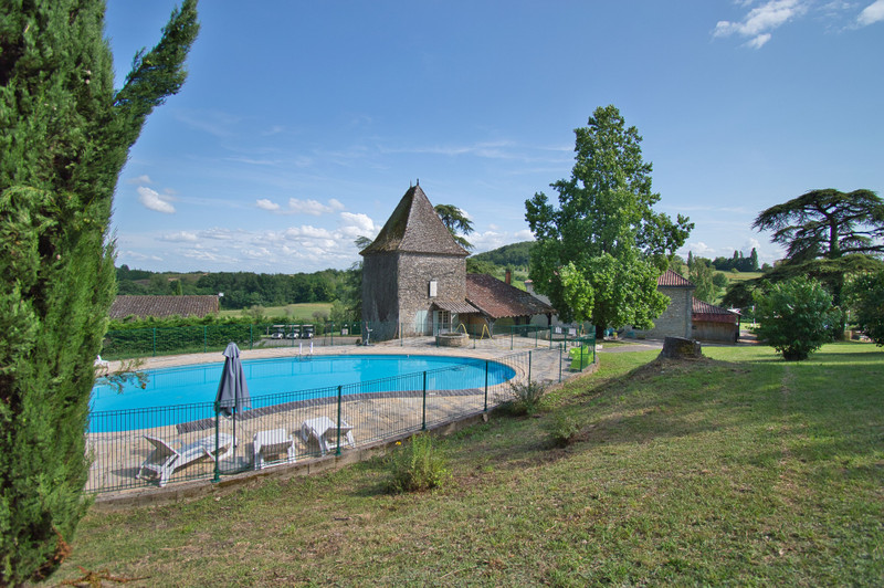 French property for sale in Castelnaud-de-Gratecambe, Lot-et-Garonne - €72,222 - photo 2