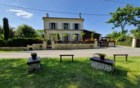 French property, houses and homes for sale in Tesson Charente-Maritime Poitou_Charentes