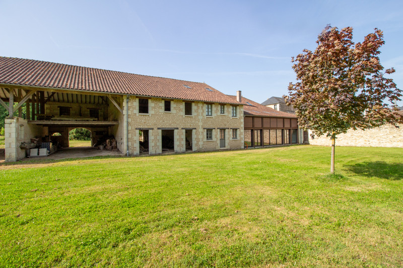 French property for sale in Richelieu, Indre-et-Loire - €1,500,000 - photo 5