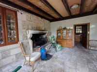 Maison à vendre à Coulgens, Charente - 180.830 € - photo 2