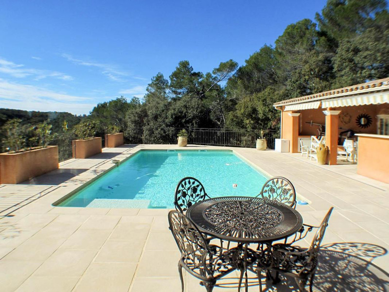 French property for sale in Flayosc, Var - €785,000 - photo 7
