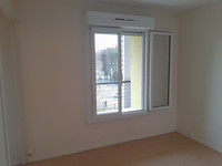 Appartement à vendre à Angoulême, Charente - 105.000 € - photo 2