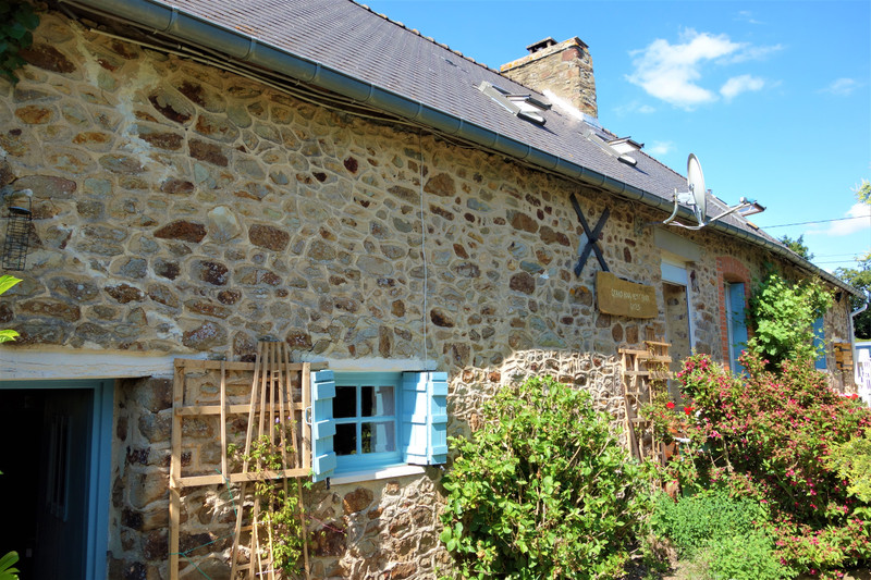 Maison à vendre à Le Ham, Mayenne - 148 360 € - photo 1