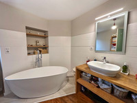 Maison à vendre à Saint-Séverin, Charente - 175.000 € - photo 6