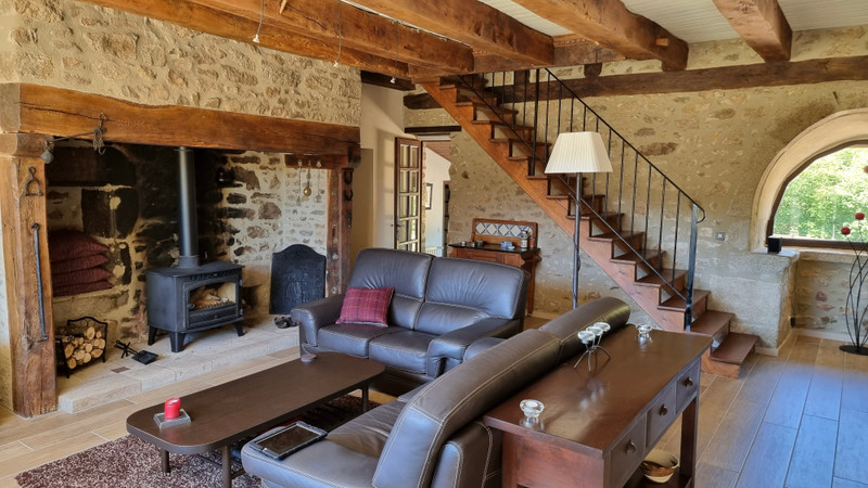 French property for sale in Neuvic, Corrèze - photo 4