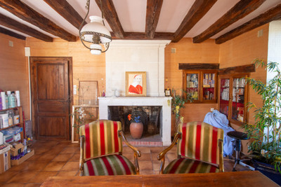 French property for sale in Richelieu, Indre-et-Loire - €141,750 - photo 4